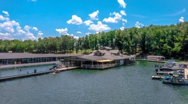 $3,900 | 622 RIVER WATCH Way, Winchester, TN 37398