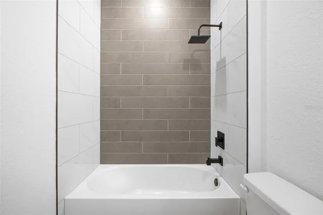 a bathroom with a bathtub