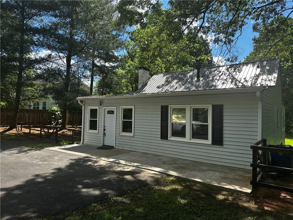 10790 Waters Road Alpharetta, GA 30022 - Photo 2 of 33
