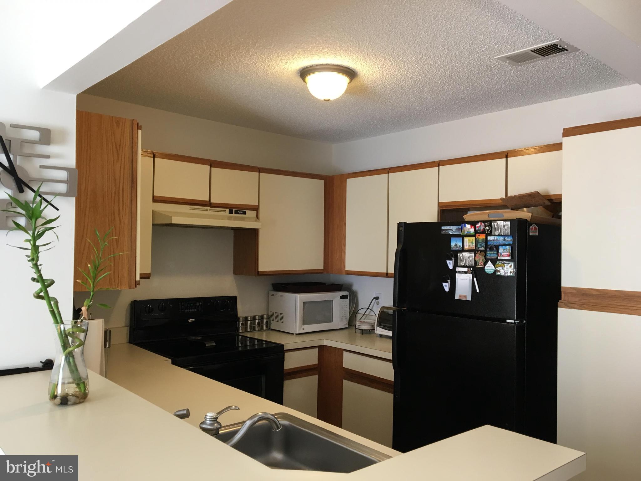 11710 Summerchase Circle, Unit E Reston, VA 20194 - Photo 10 of 34