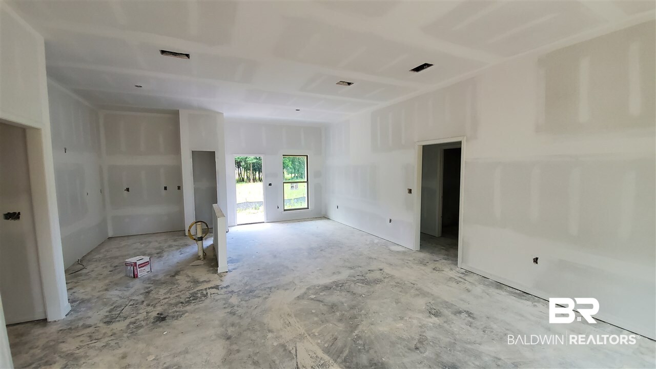 22670 Ridgewood Drive Robertsdale, AL 36567 - Photo 4 of 17