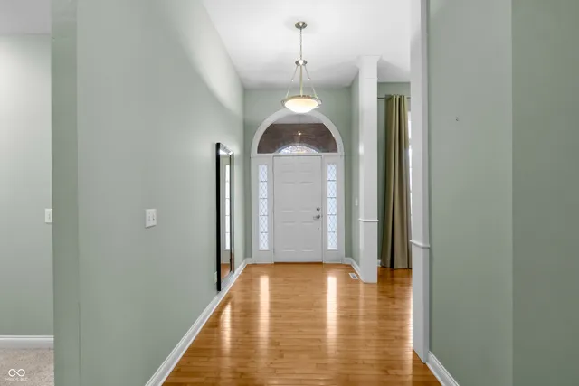 $414,990 | 3901 Terrace Woods Drive, Columbus, IN 47201