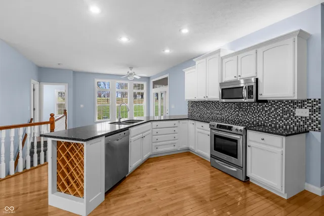 $414,990 | 3901 Terrace Woods Drive, Columbus, IN 47201