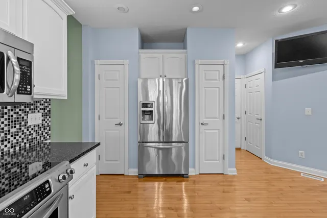 $414,990 | 3901 Terrace Woods Drive, Columbus, IN 47201