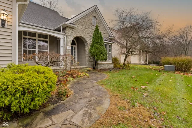 $414,990 | 3901 Terrace Woods Drive, Columbus, IN 47201