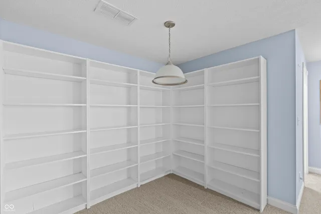 $414,990 | 3901 Terrace Woods Drive, Columbus, IN 47201