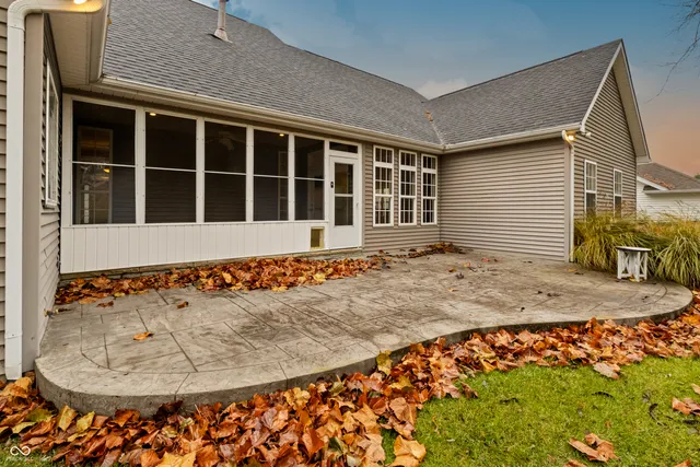 $414,990 | 3901 Terrace Woods Drive, Columbus, IN 47201