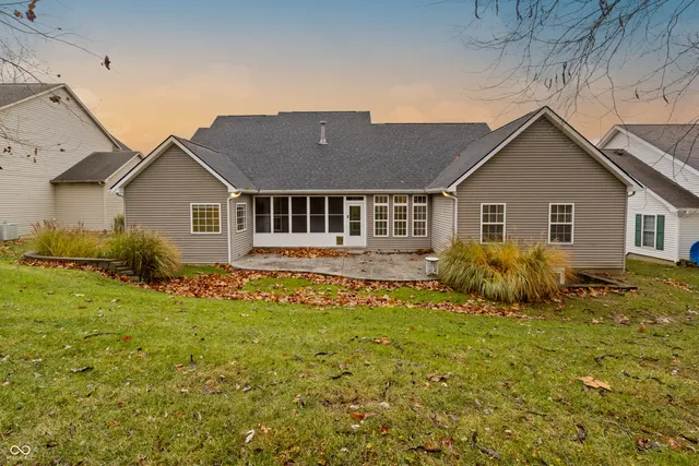 $414,990 | 3901 Terrace Woods Drive, Columbus, IN 47201