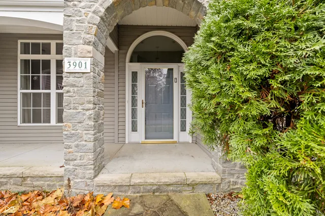 $414,990 | 3901 Terrace Woods Drive, Columbus, IN 47201
