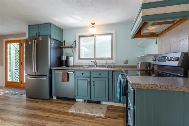 $459,000 | 11 Sunny Field Lane, Warren, ME 04864