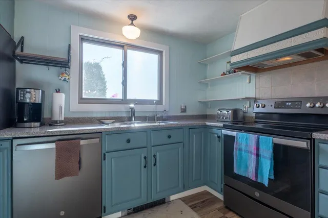 $459,000 | 11 Sunny Field Lane, Warren, ME 04864