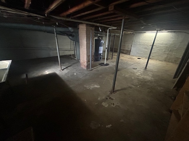 529 North 2nd Street Watseka, IL 60970 - Photo 11 of 11 a view of empty room