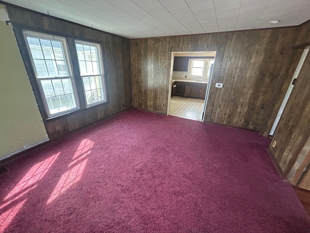 529 North 2nd Street Watseka, IL 60970 - Photo 3 of 11 an empty room with windows and fireplace