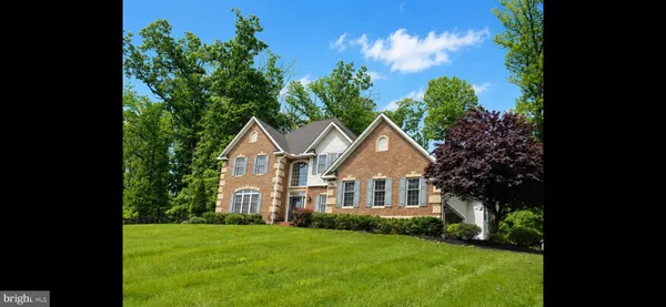$949,000 | 6743 Breezy Drive, Warrenton, VA 20187
