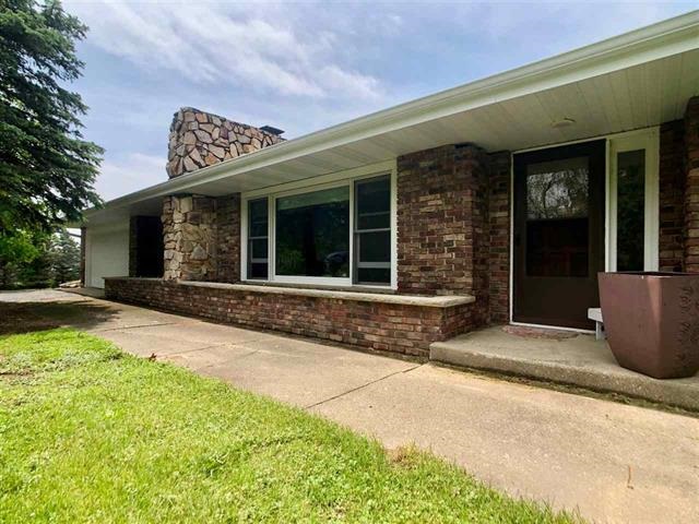 8502 North Hedge Road Byron, IL 61010 - Photo 2 of 19 Gallery Image 2