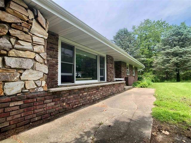 8502 North Hedge Road Byron, IL 61010 - Photo 6 of 19 Gallery Image 6
