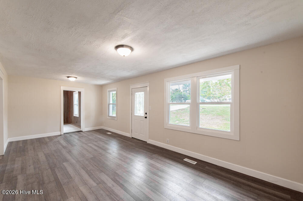 9 Linnet Loop North Augusta, SC 29841 - Photo 7 of 30 Living Room!
