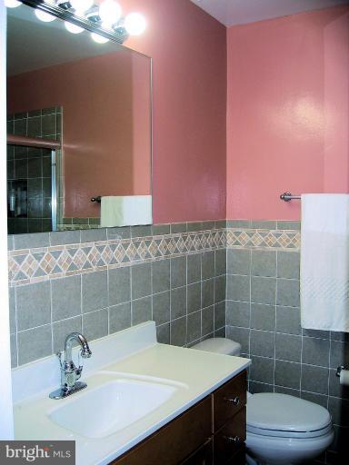 12607 Pentenville Road Silver Spring, MD 20904 - Photo 19 of 30 Bath