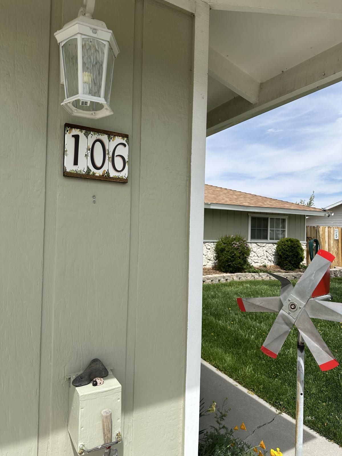 106 Juniper Road Big Pine, CA 93513 - Photo 17 of 33 Address