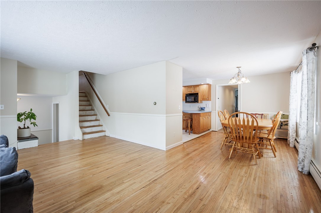 81 Curtis Road Parma, NY 14468 - Photo 22 of 50 FAMILY ROOM