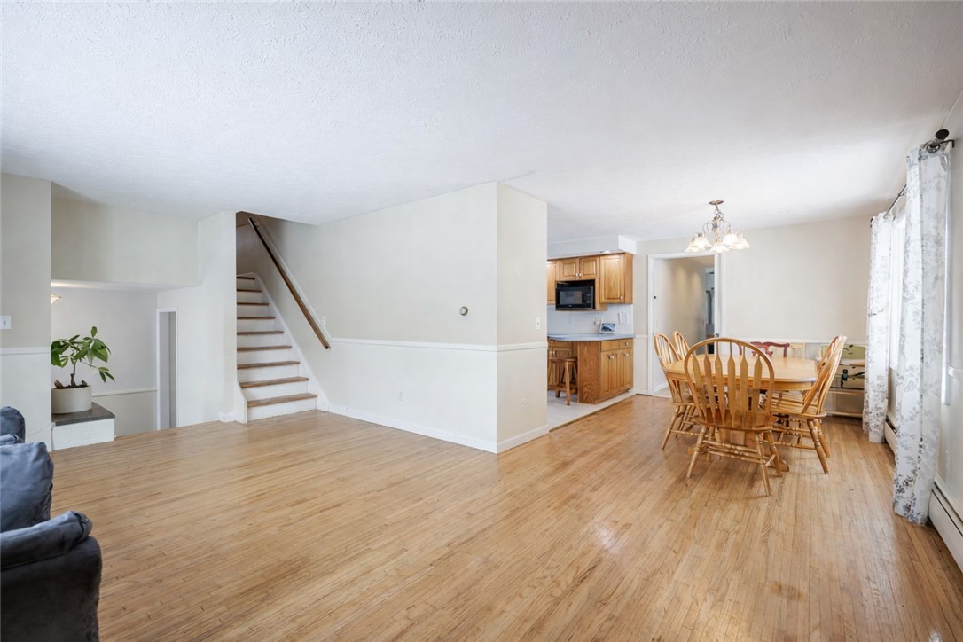 81 Curtis Road Parma, NY 14468 - Photo 10 of 50 FAMILY ROOM