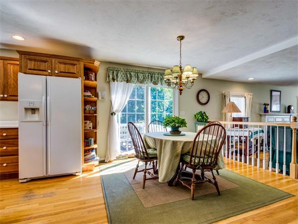 167 Middle Road Boxborough, MA 01719 - Photo 5 of 29