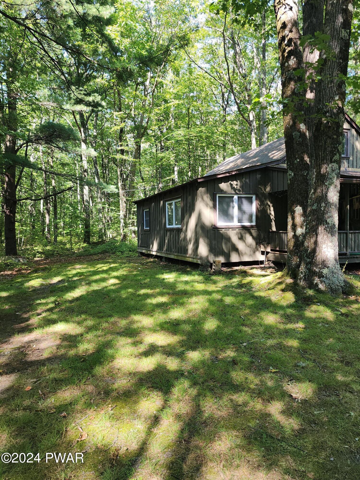 232 White Deer Lake Road Hawley, PA 18428 - Photo 6 of 28