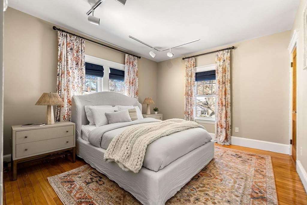240 Upland Road Newton, MA 02460 - Photo 19 of 27 Gallery Image 19