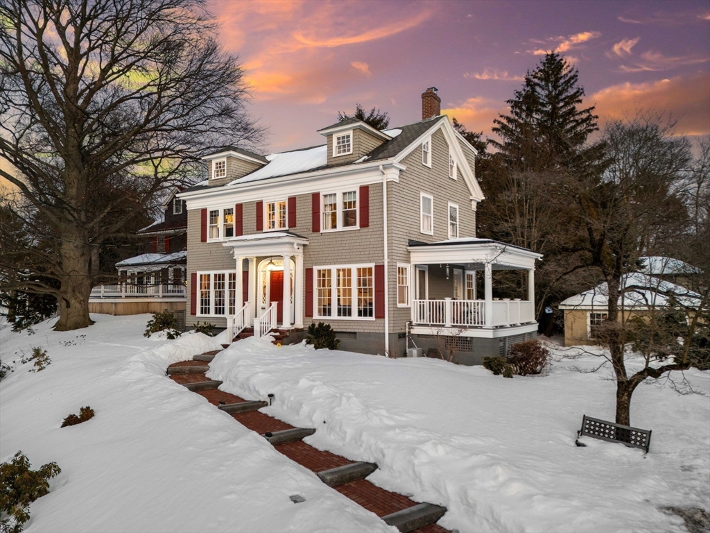240 Upland Road Newton, MA 02460 - Photo 2 of 27 Gallery Image 2