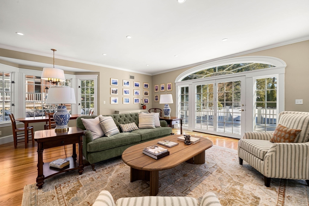 240 Upland Road Newton, MA 02460 - Photo 7 of 27 Gallery Image 7