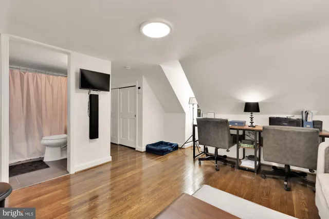 $6,500 | 9701 Connecticut Avenue, Kensington, MD 20895