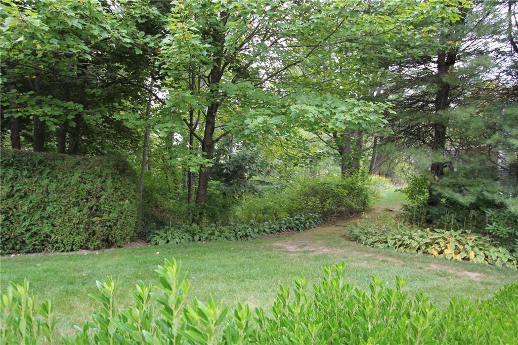 41 Foreside Common Road, Unit 41 Falmouth, ME 04105 - Photo 22 of 27 Backyard