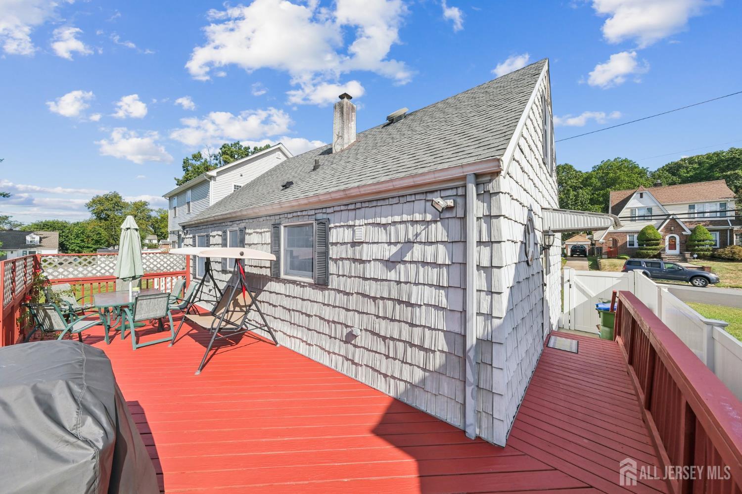 187 Hoover Avenue Edison, NJ 08837 - Photo 21 of 29