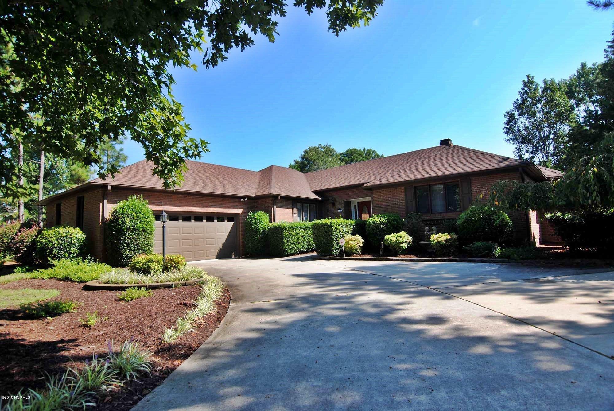 143 Olde Point Road Hampstead, NC 28443 - Photo 1 of 33 1