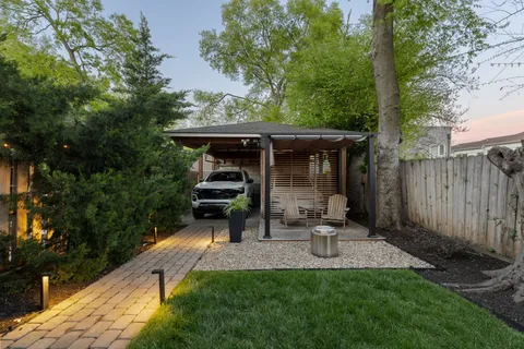 $774,500 | 1708 A 7th Avenue North, Nashville, TN 37208