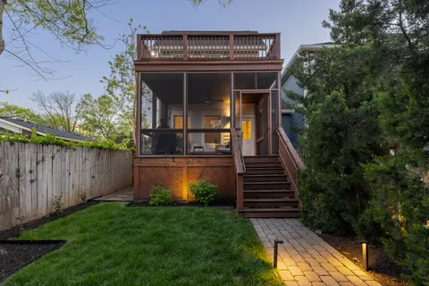 $774,500 | 1708 A 7th Avenue North, Nashville, TN 37208