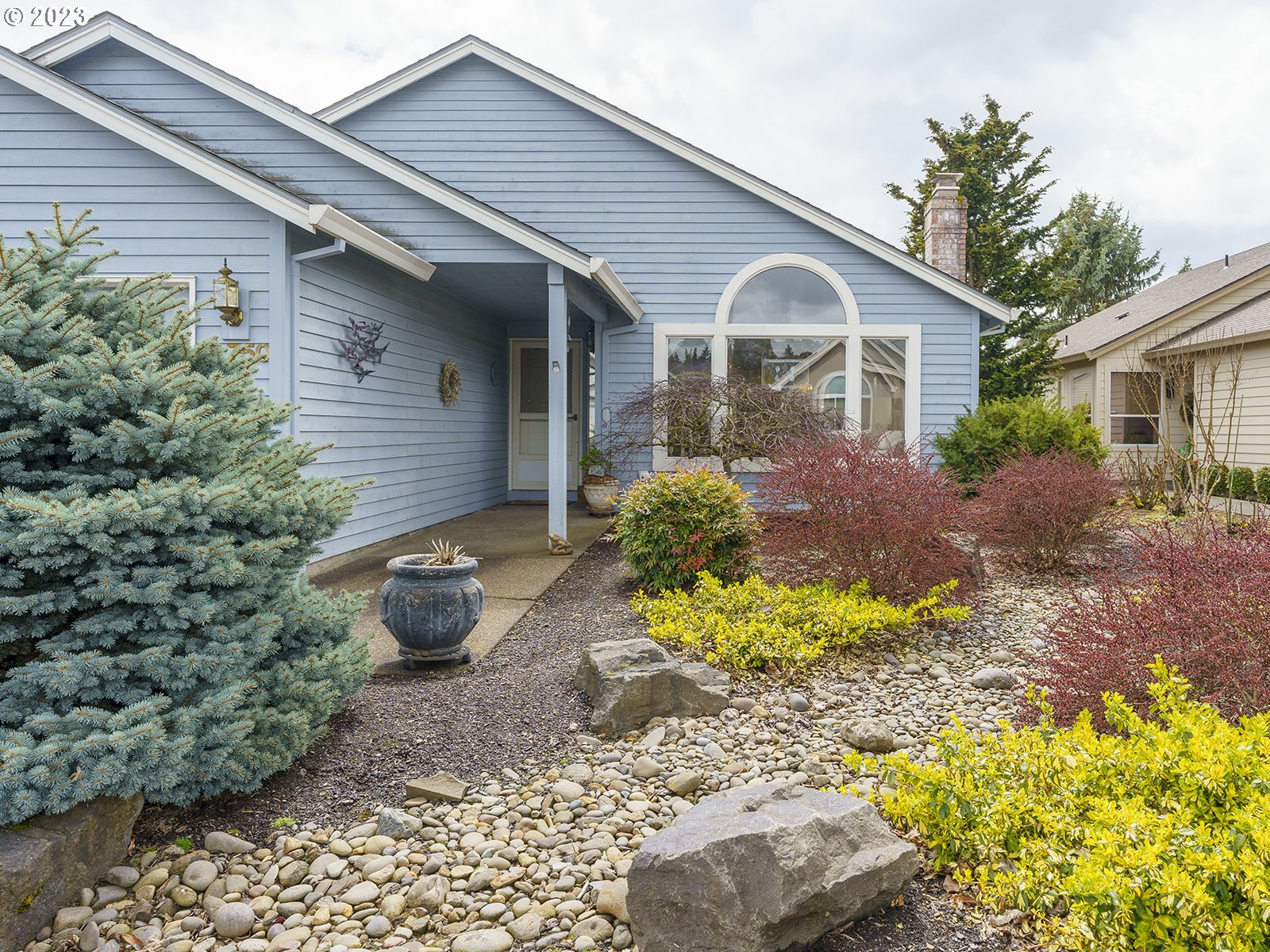 12750 Southwest Overgaard Street Portland, OR 97224 - Photo 2 of 34 Front Yard