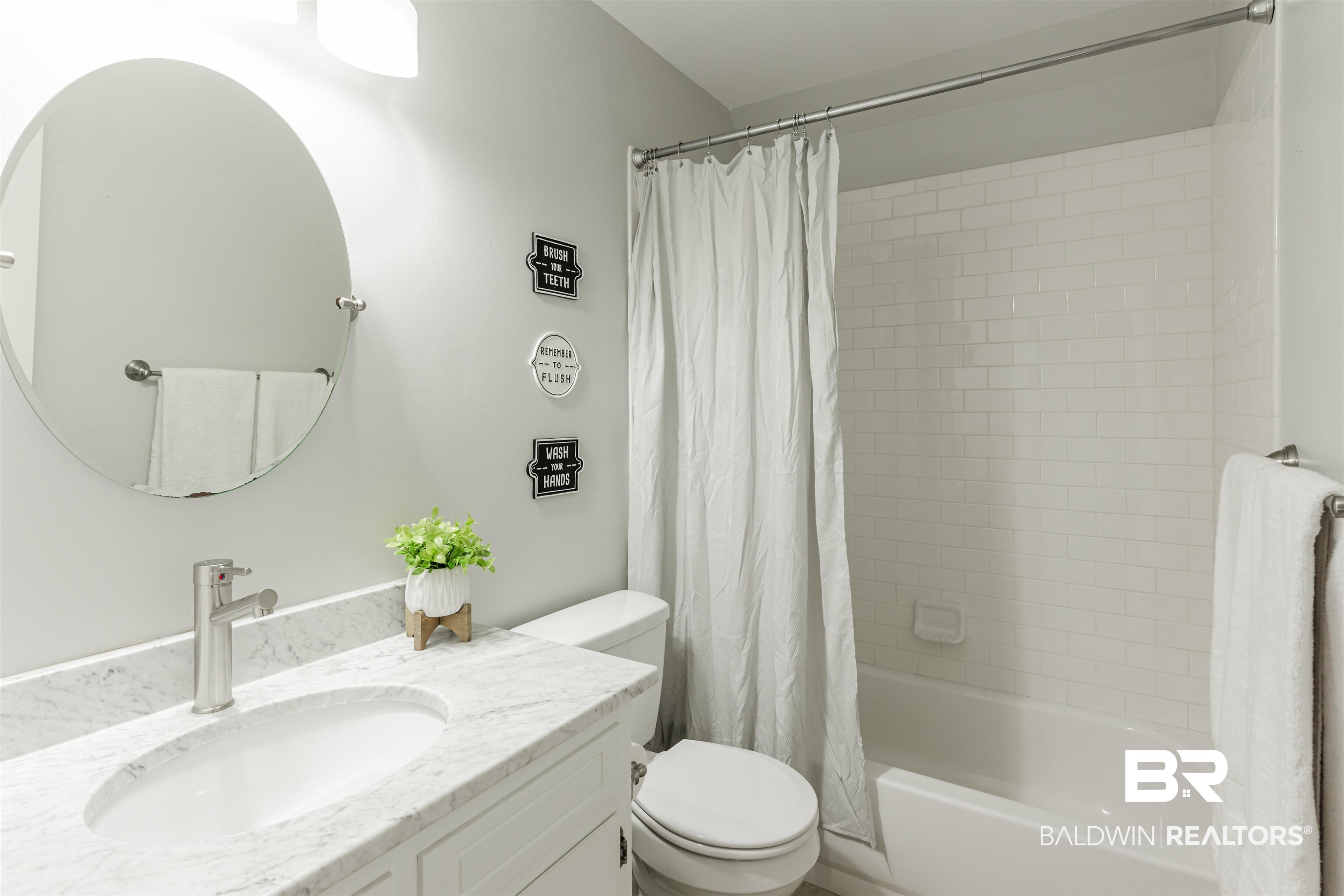 3844 Isabel Way South Mobile, AL 36693 - Photo 38 of 49 Full bathroom with vanity, shower / bath combination with curtain, and toilet