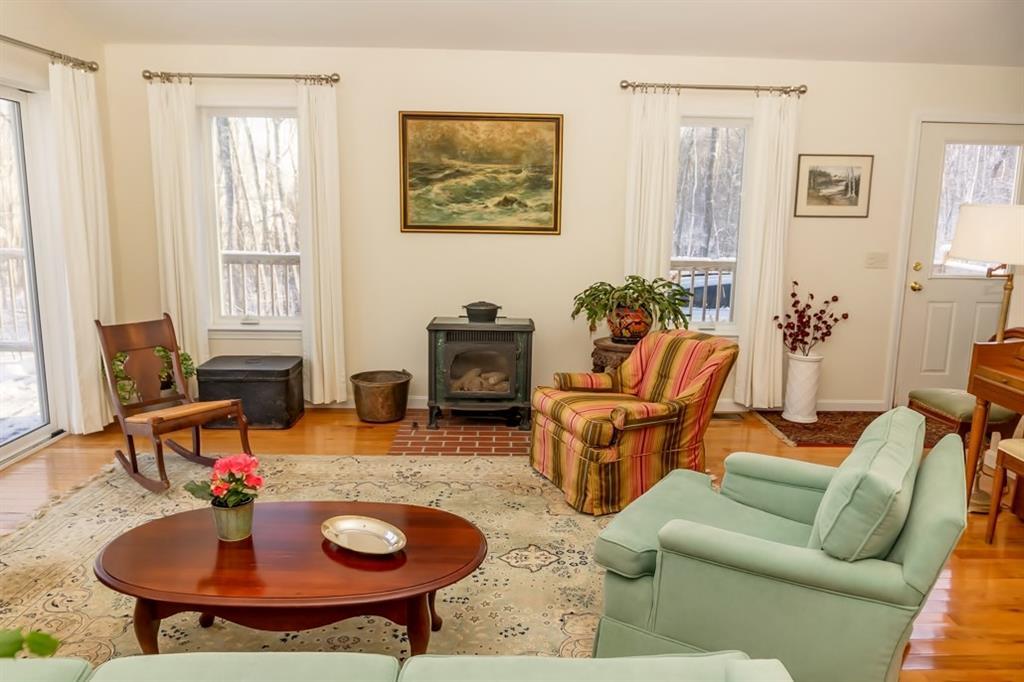 581 Shore Road Northport, ME 04849 - Photo 7 of 21 Photo
