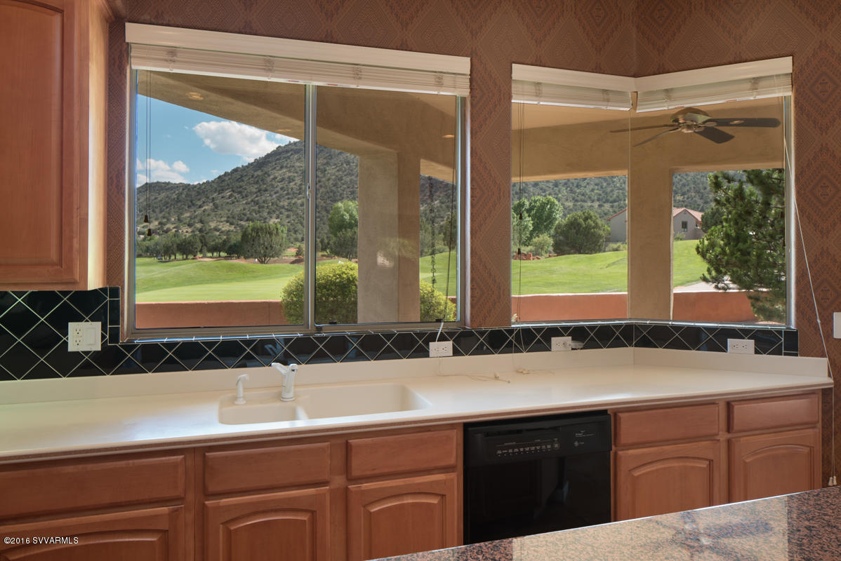 1260 Crown Ridge Road Sedona, AZ 86351 - Photo 15 of 27 15