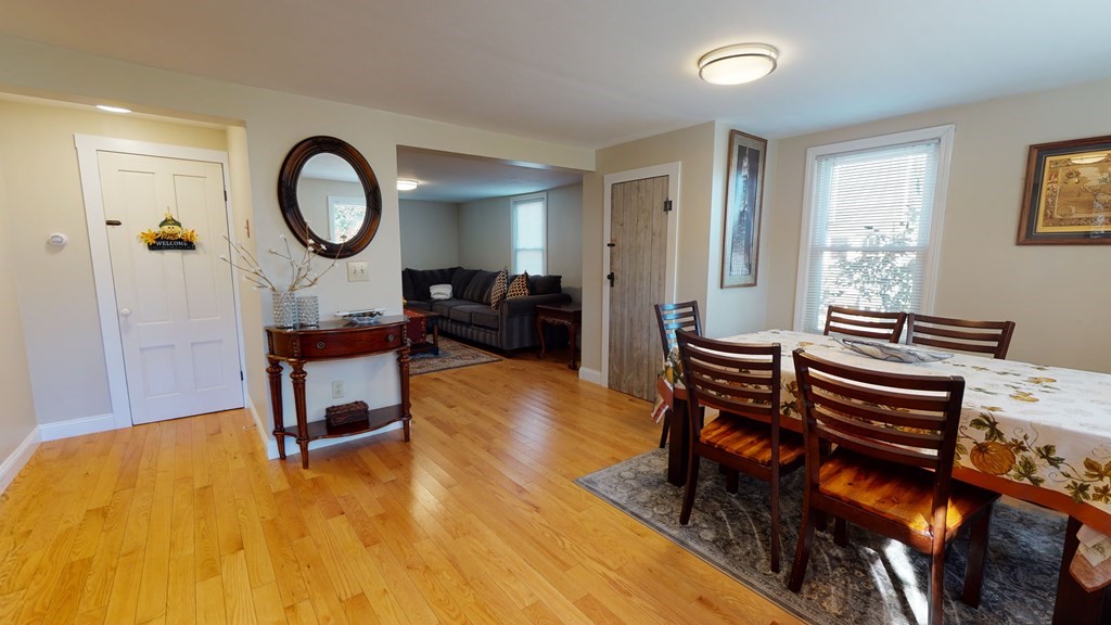 163 Bridge Road Salisbury, MA 01952 - Photo 4 of 42