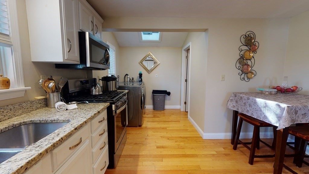 163 Bridge Road Salisbury, MA 01952 - Photo 7 of 42