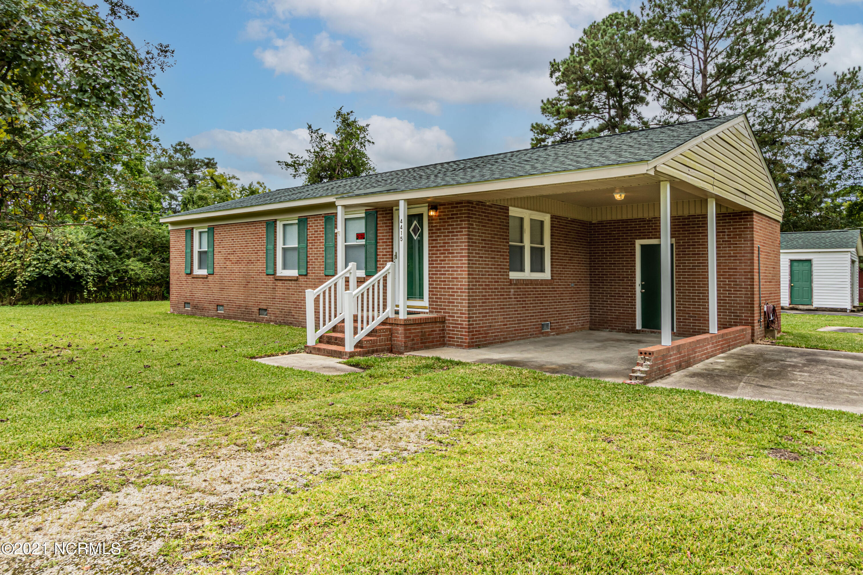 4415 Old Cherry Point Road New Bern, NC 28560 - Photo 2 of 36 SHELBY (4 of 16)