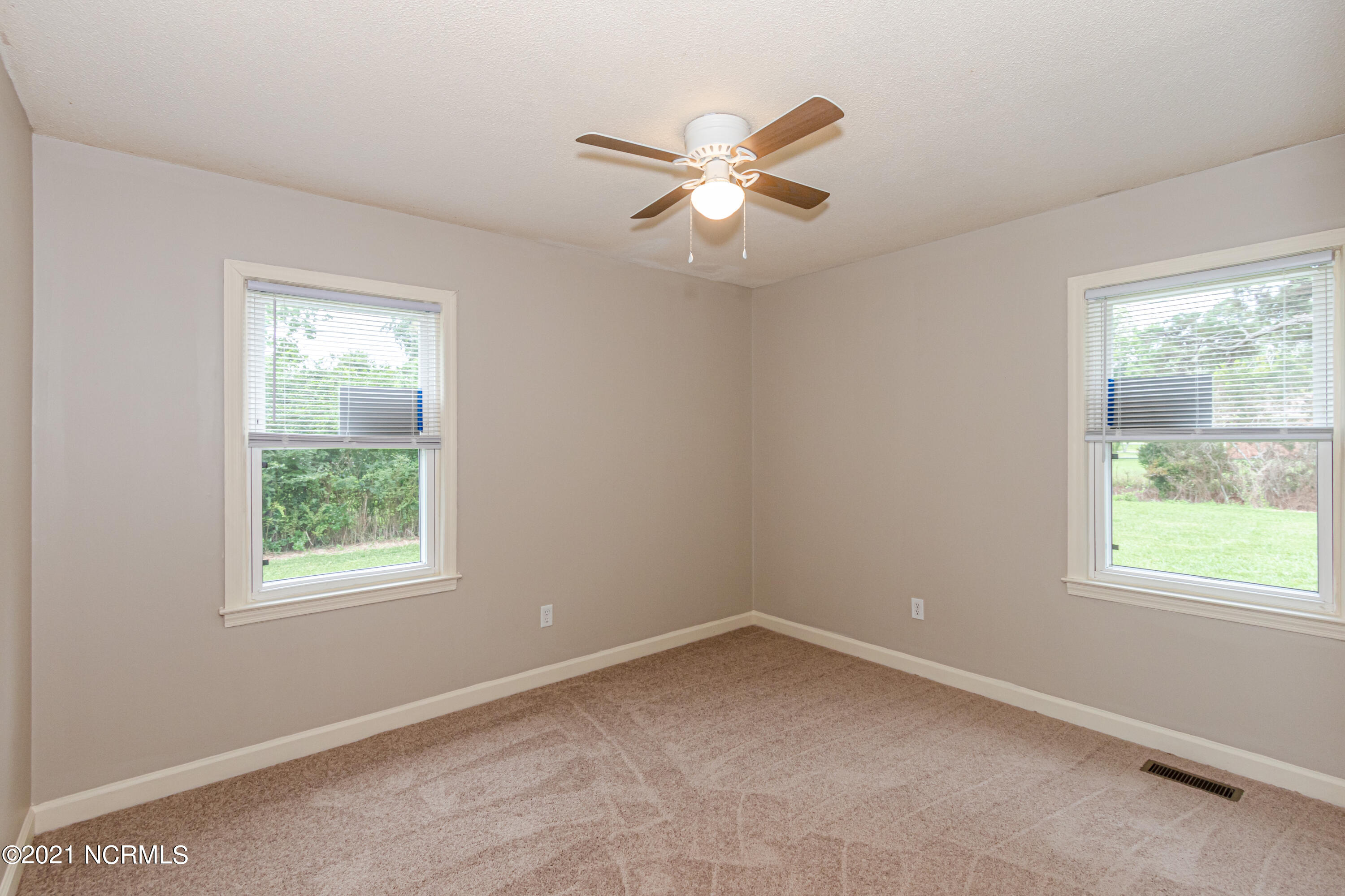4415 Old Cherry Point Road New Bern, NC 28560 - Photo 28 of 36 SHELBY (1 of 1)-19