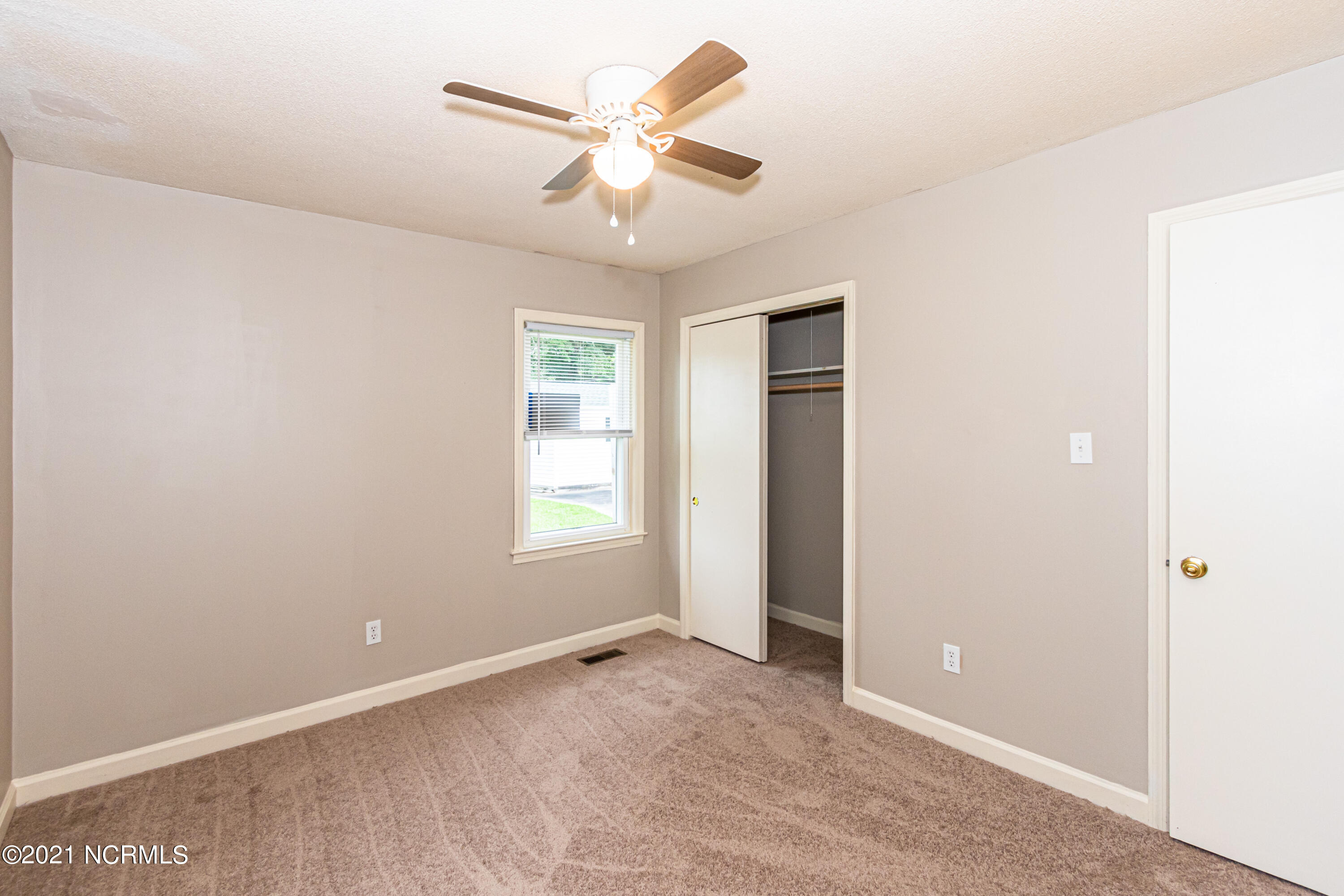 4415 Old Cherry Point Road New Bern, NC 28560 - Photo 29 of 36 SHELBY (1 of 1)-22