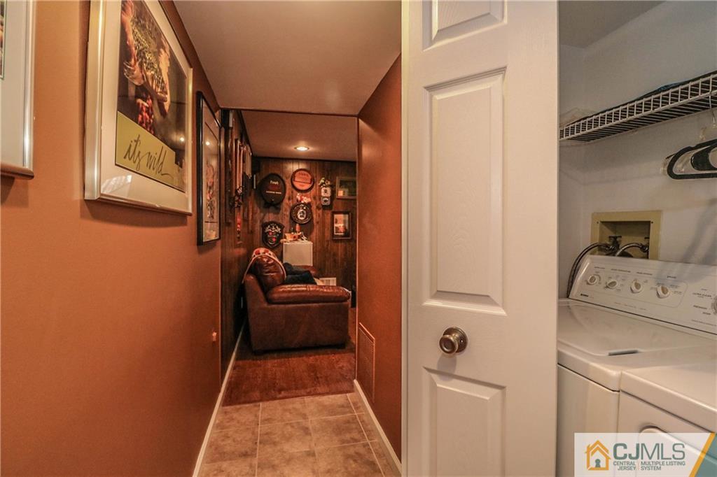 7307 Hana Road Edison, NJ 08817 - Photo 21 of 24
