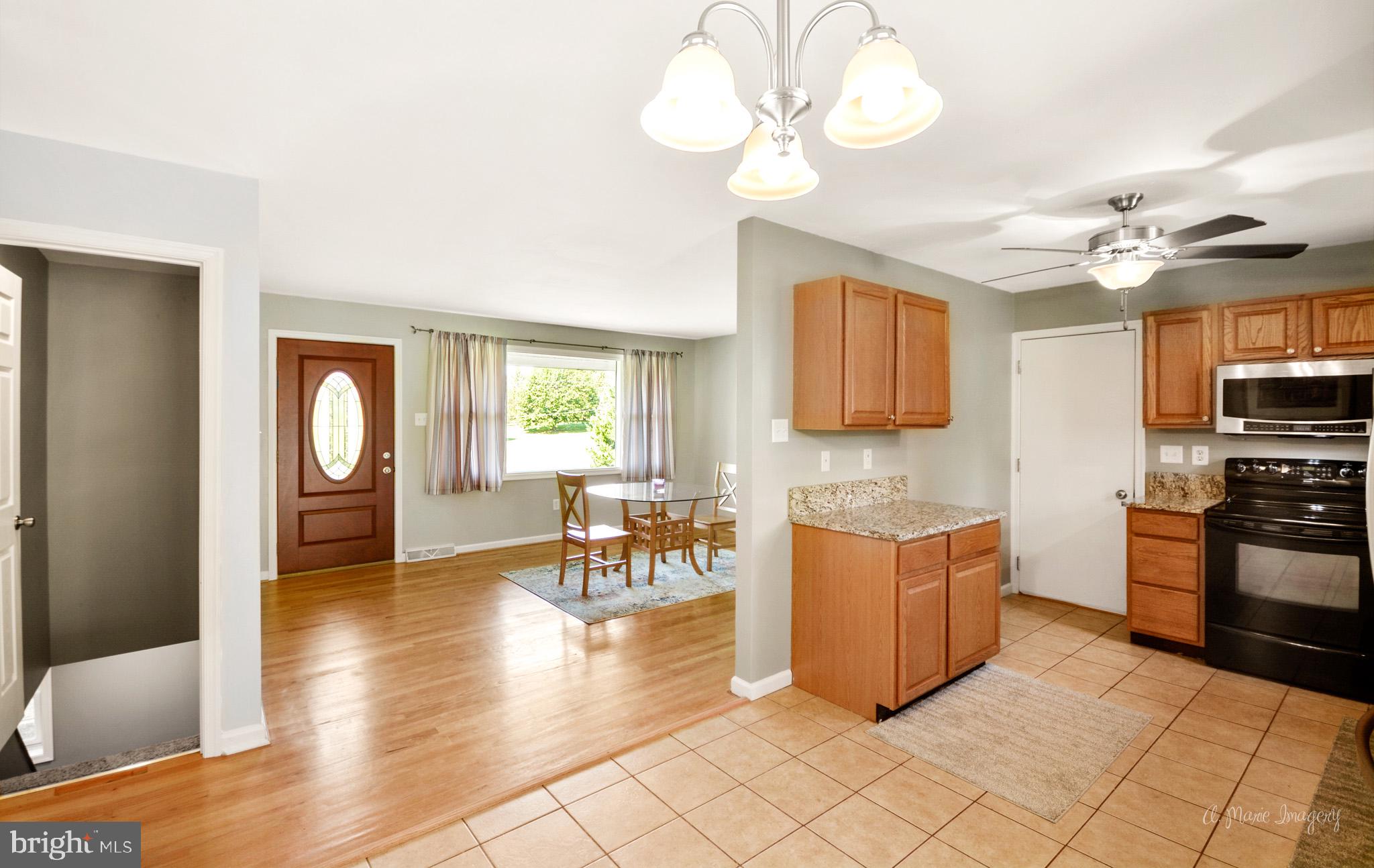 9325 Stottlemeyer Road Boonsboro, MD 21713 - Photo 9 of 48 Huge open kitchen!