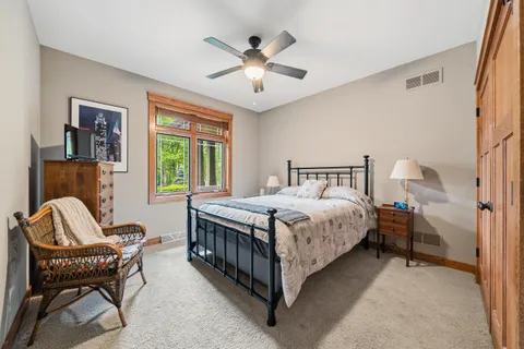 $1,299,999 | W4390 North Lake Shore Drive, Linn, WI 53147