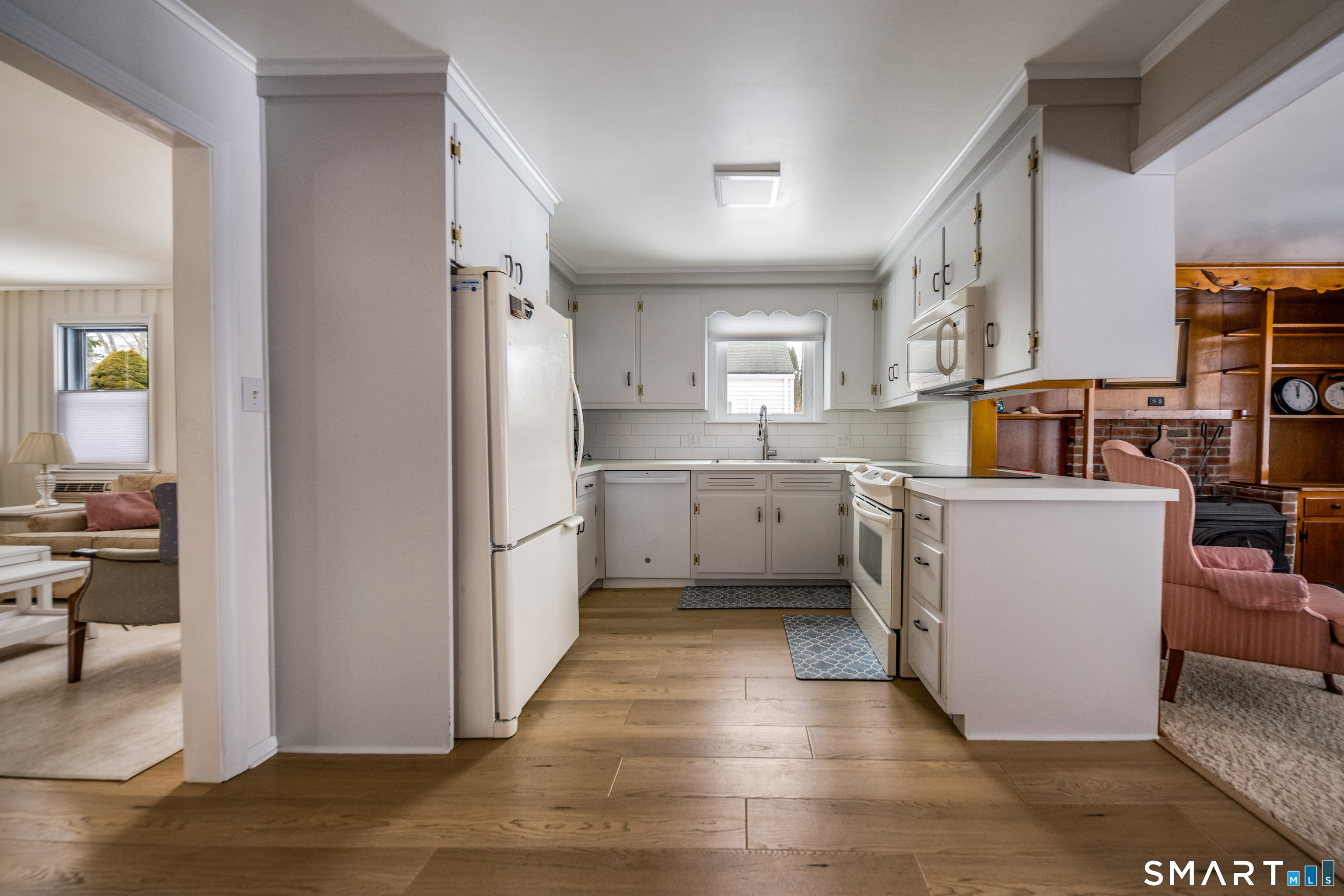 41 Harbor Avenue Madison, CT 06443 - Photo 10 of 28