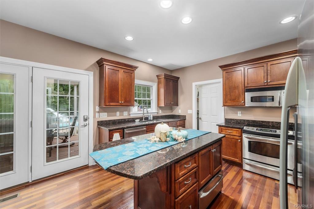 8400 Graves Road Petersburg, VA 23803 - Photo 5 of 45 Gallery Image 5